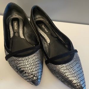 White House Black Market flats 6